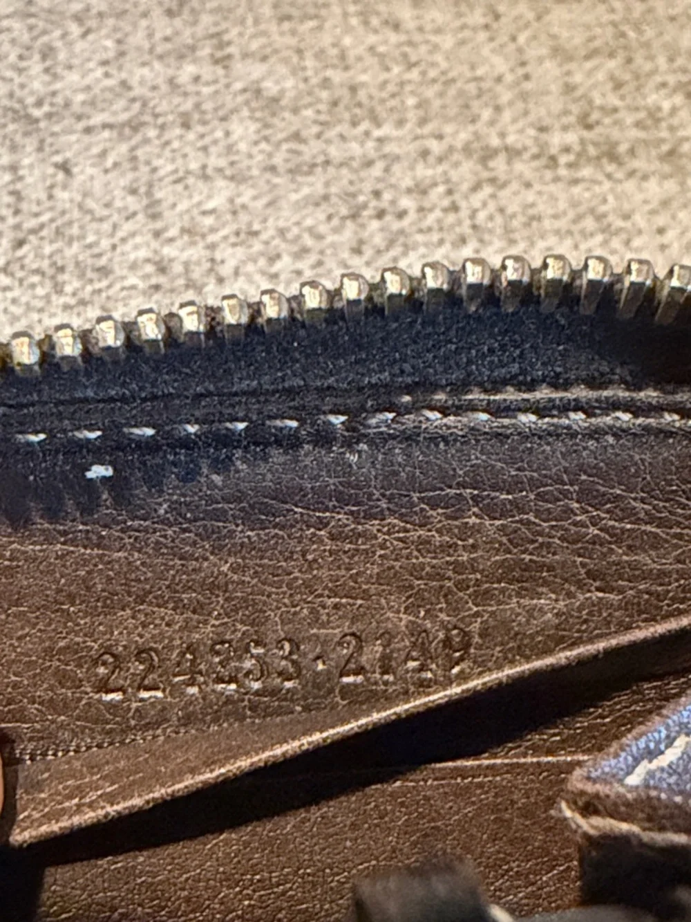 GUCCI Bamboo Tassel Ssima GG Logo Leather Zip Around Long Wallet - Picture 12 of 14